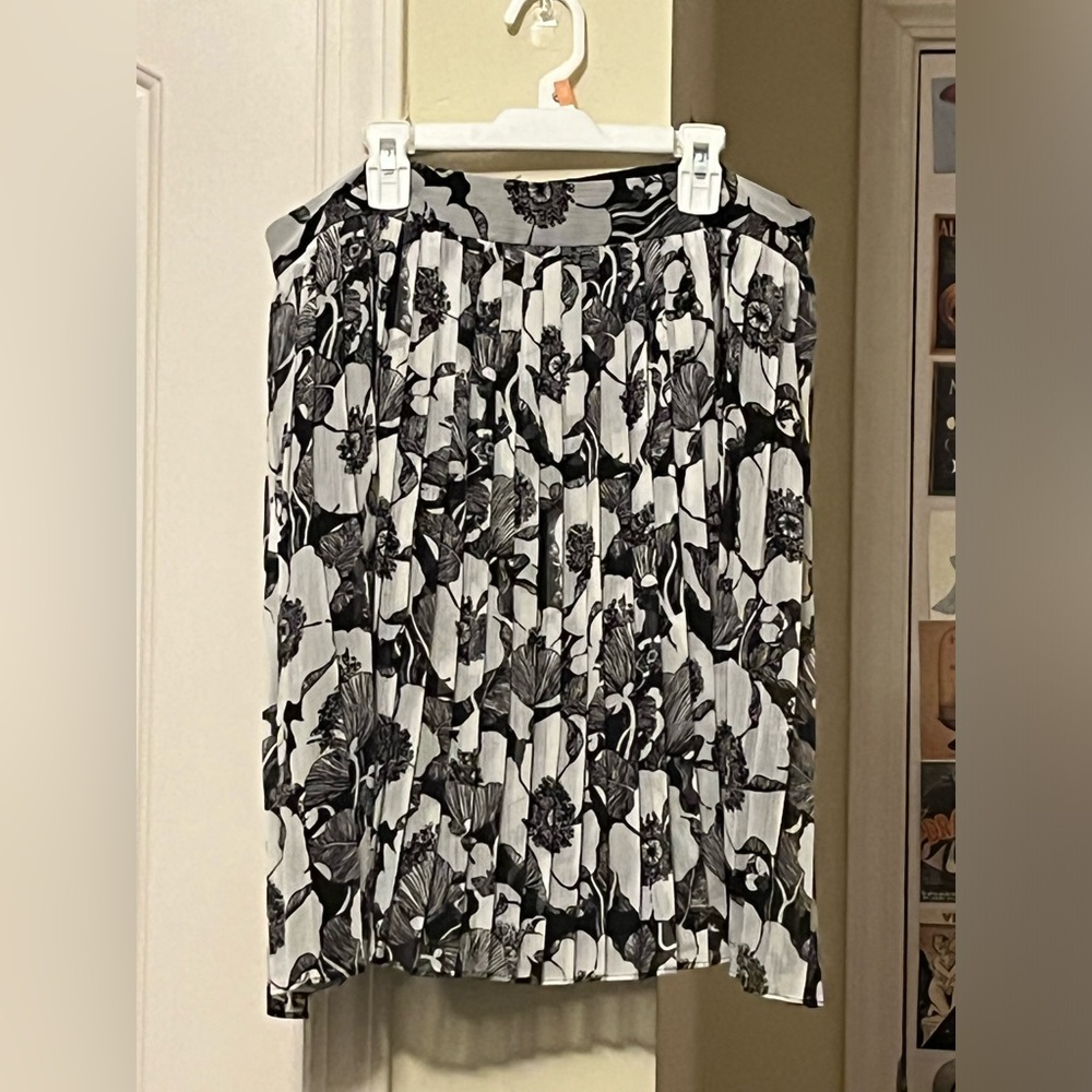 Coldwater Creek Floral Black and White Pleated Midi Skirt